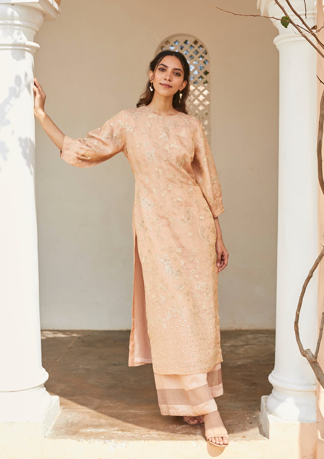 Bahaar Embroidered Kurta Set