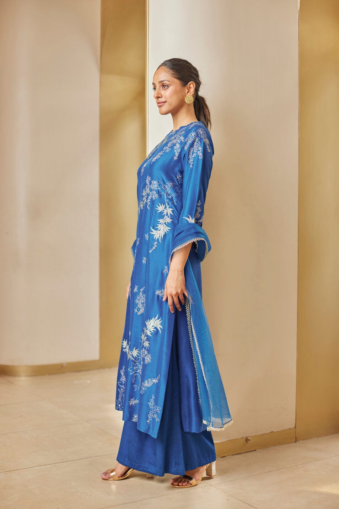 Cobalt Blue Embroidered Straight Kurta